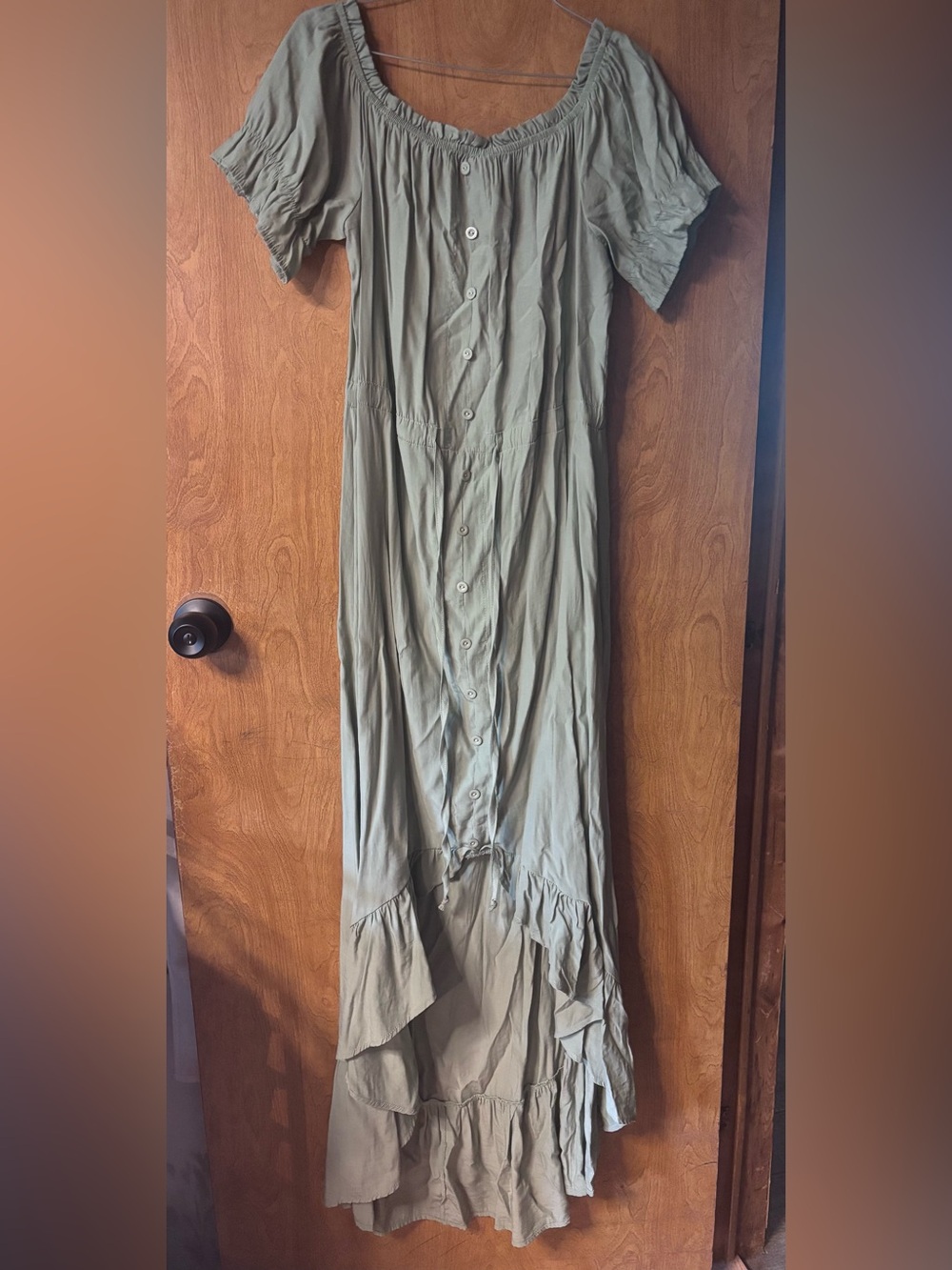Women’s Sage Green Button-Front Maxi Dress